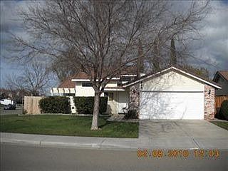 2nd image of 835 Buckinghorse Dr