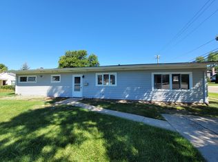 921 Parkway Dr, Wheaton, IL