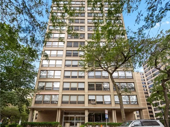 5050 S East End Ave APT 10C, Chicago, IL 60615