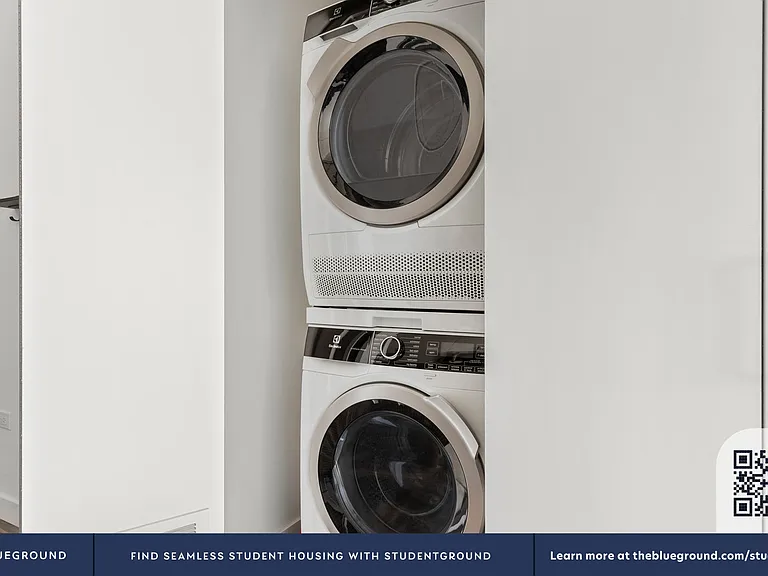 Washer/Dryer in Apartment