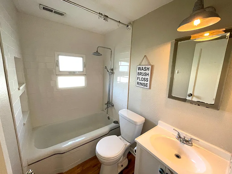 737 N Taft Hill Rd — Photo 16