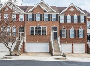 18292 Tupelo Ridge Ter, Leesburg, VA 20176