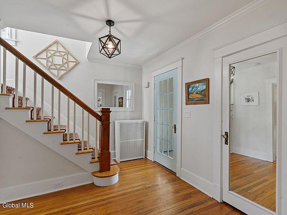 5th image of 51 Brookline Avenue