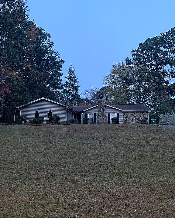 1st image of 1652 Bentwood Dr