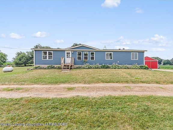 4th image of 9201 W Riley Rd