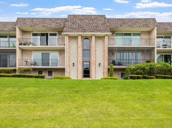 15702 Brassie Ct APT 1S, Orland Park, IL 60462