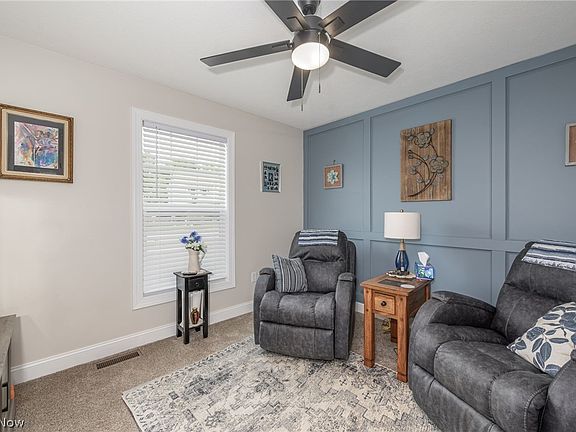 5th image of 2182 Sugar Maple Dr