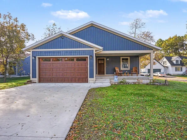 5183 Anderson Rd, Montague, MI 49437