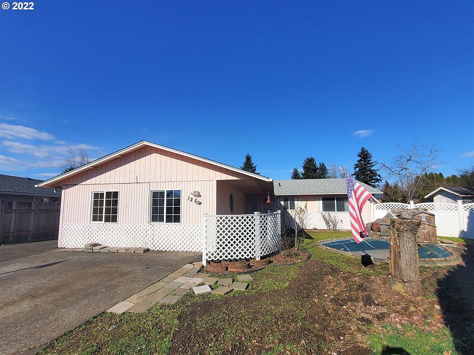 1st image of 12504 NE 71st St
