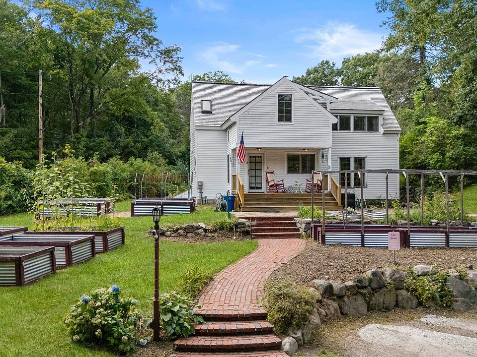 1st image of 120 Summer St