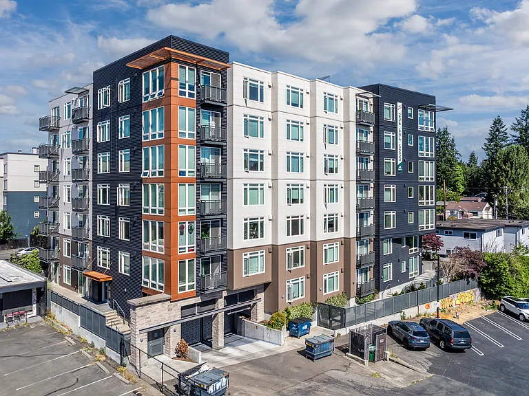 Mysa Apartments — Photo 5
