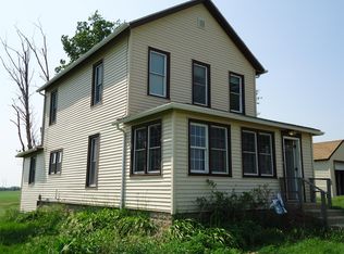 1027 Paw Paw Rd, Paw Paw, IL 61353