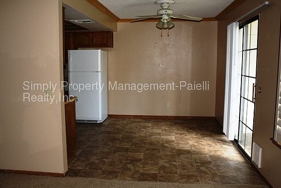 3rd image of 6645 W Tropicana Ave Unit 103