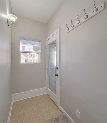 5th image of 3025 Grand Ave S #1