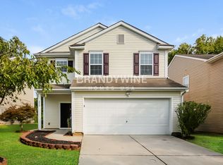 8950 Chalkstone Rd, Charlotte, NC 28216