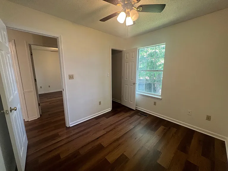 1023 Yellowhammer Ln — Photo 14