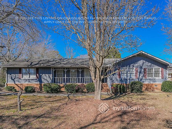 3rd image of 2395 Springdale Dr