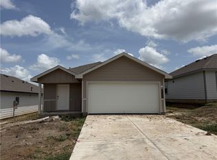 1236 Hickory Grove St, Brenham, TX 77833