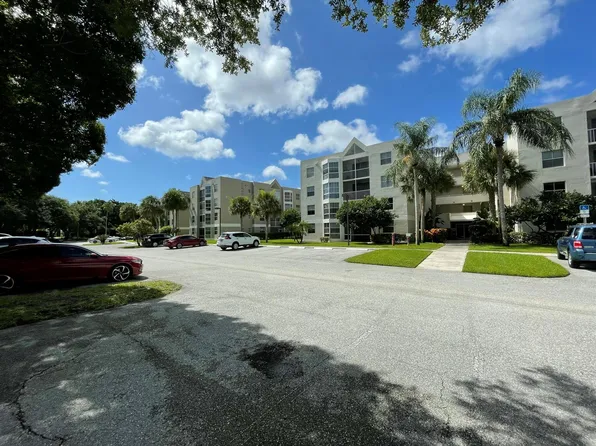 5910 Morningstar Cir APT 403, Delray Beach, FL 33484