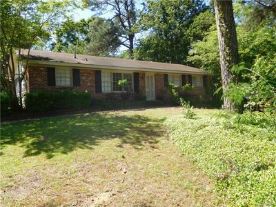 1162 Perry Hill Rd, Montgomery, AL, 36109
