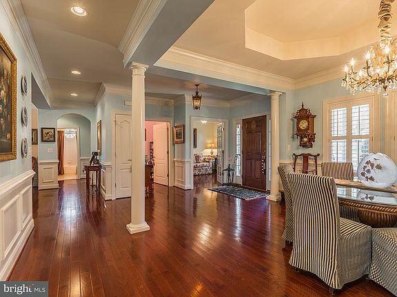 4th image of 8394 Hickory Hollow Ct