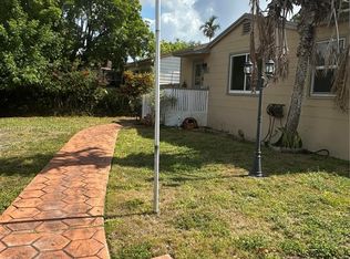 201 Ludlam Dr, Miami Springs, FL 33166