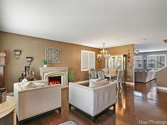 2nd image of 374 Mozart Ln