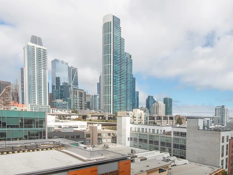 219 Brannan St #18K — Photo 29