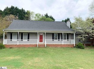 115 Berrys Pond Dr, Duncan, SC 29334