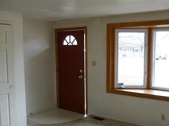 2nd image of 56716 Spruce Ln