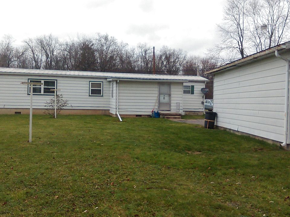 2nd image of 833 White Deer Pike
