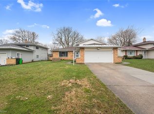 6006 Lehman Dr, Bedford Heights, OH