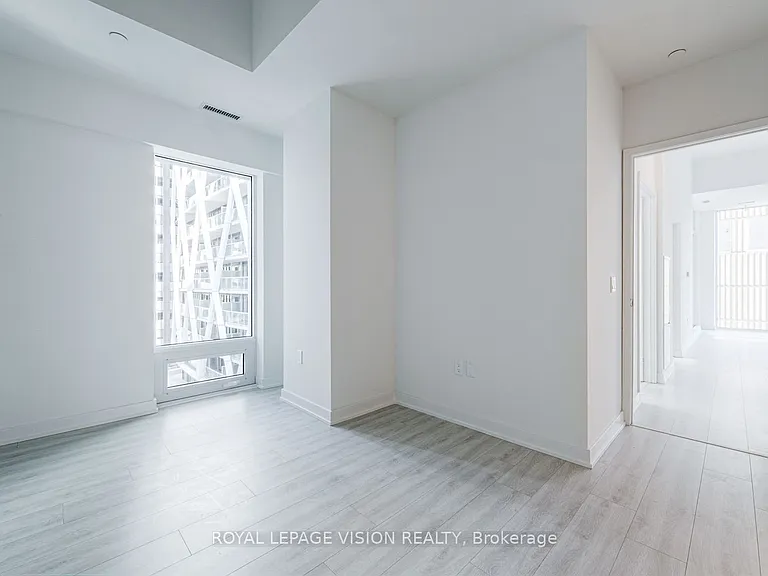 121 Saint Patrick St #1121 — Photo 26