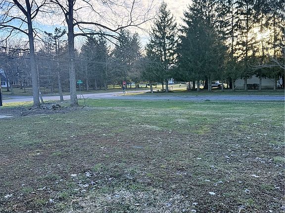 4th image of 238 Schultz Rd Lot 8