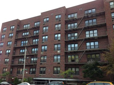 87-70 173rd Street #5L, Queens, NY, 11432