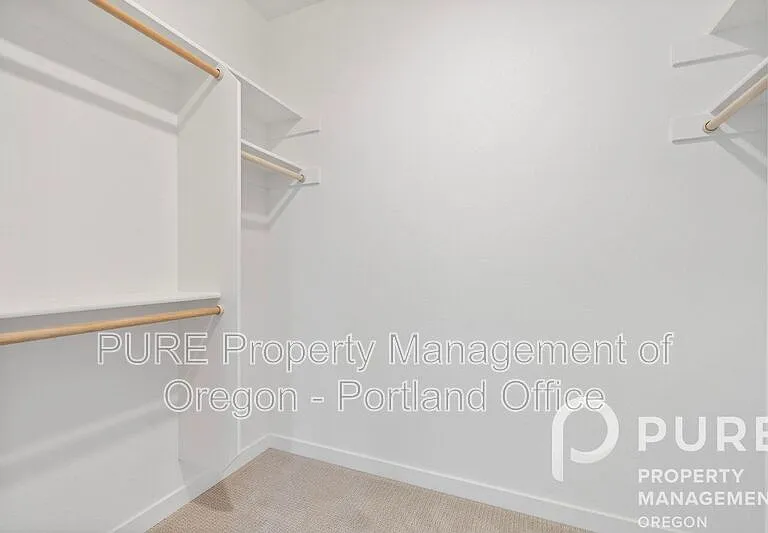 3736 NE Liberty Ter — Photo 11