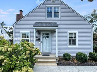 887 W 10th Ave, Columbus, OH 43212