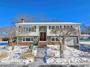 4 Sloan Cir, Randolph, MA 02368