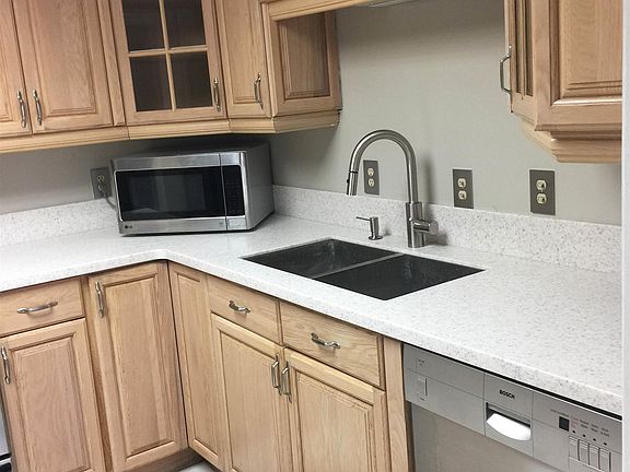 3rd image of 6666 Brookmont Ter APT 209