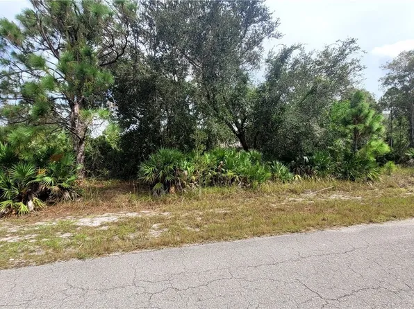 443 Jaipur Dr, Lehigh Acres, FL 33974