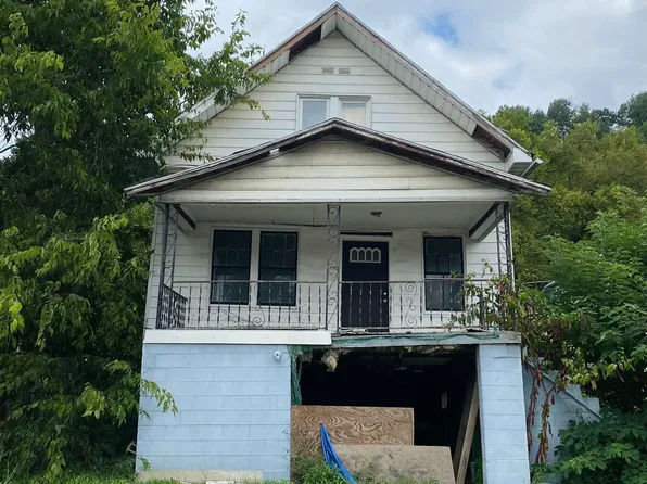 3246 Louisa St, Catlettsburg, KY 41129