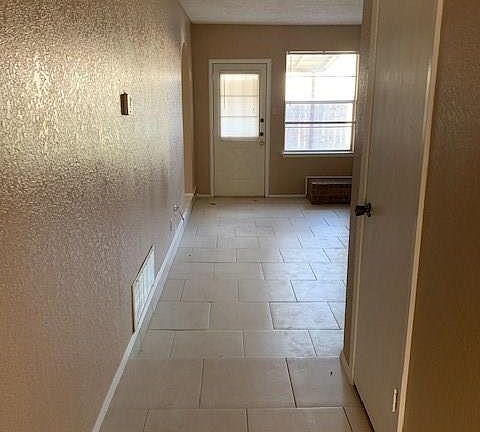 4th image of 109 Margarita Dr