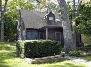 23656 N South Lakewood Ln, Lake Zurich, IL 60047