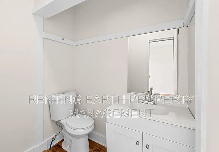 931 41st St — Photo 15