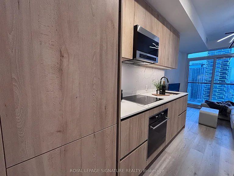 127 Broadway Ave #2104 — Photo 5