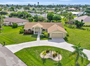 1004 SE 42nd Ln, Cape Coral, FL 33904