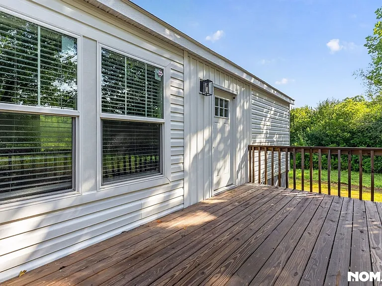 1431 W Ridgeway Rd — Photo 30