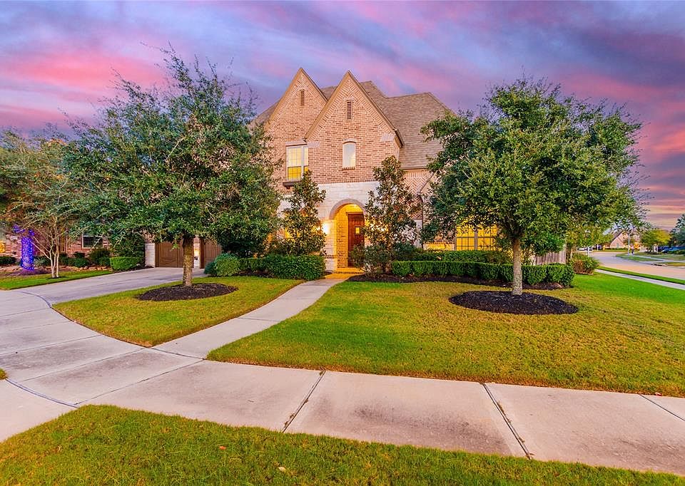 1st image of 27818 Astoria Brook Ln