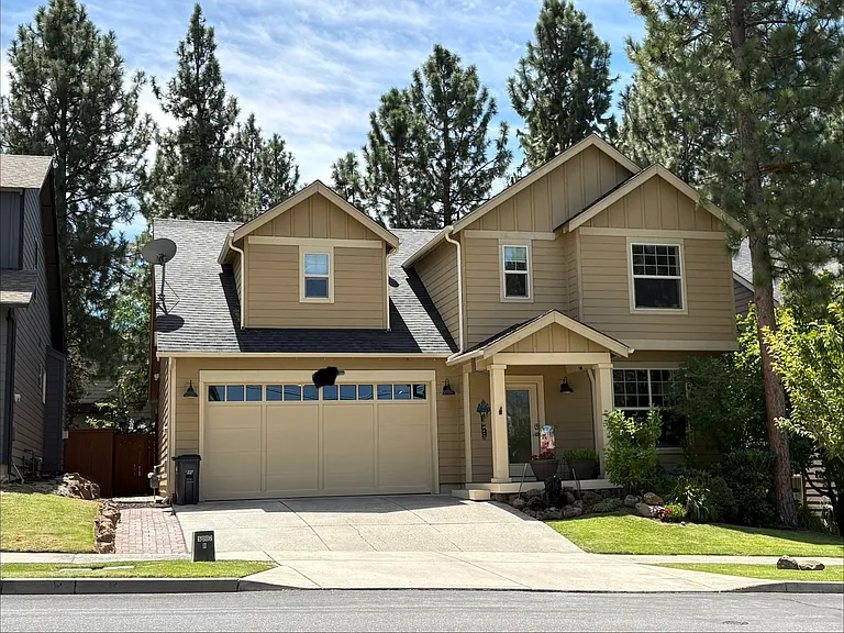 19839 Hollygrape St — Photo 1