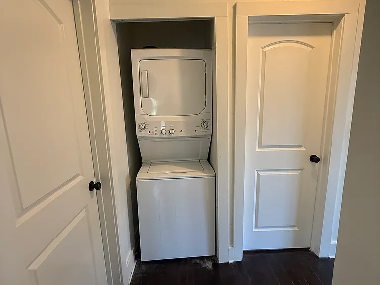 1232 Almont Dr SW — Photo 12